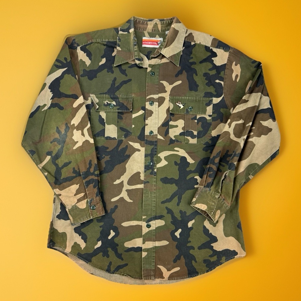 VTG Winchester Duck Embroidered Camo Shirt Men's Large‎ Faded Patina Workwear
